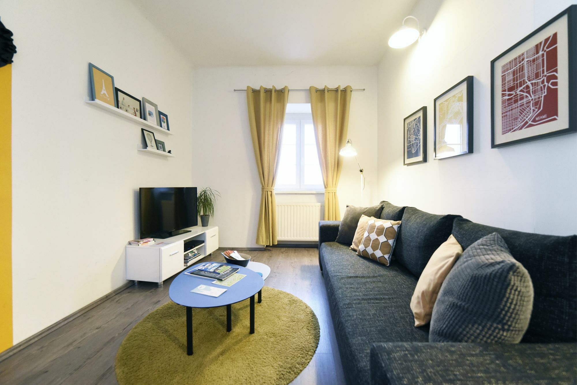 Block Apartment Загреб Екстериор снимка